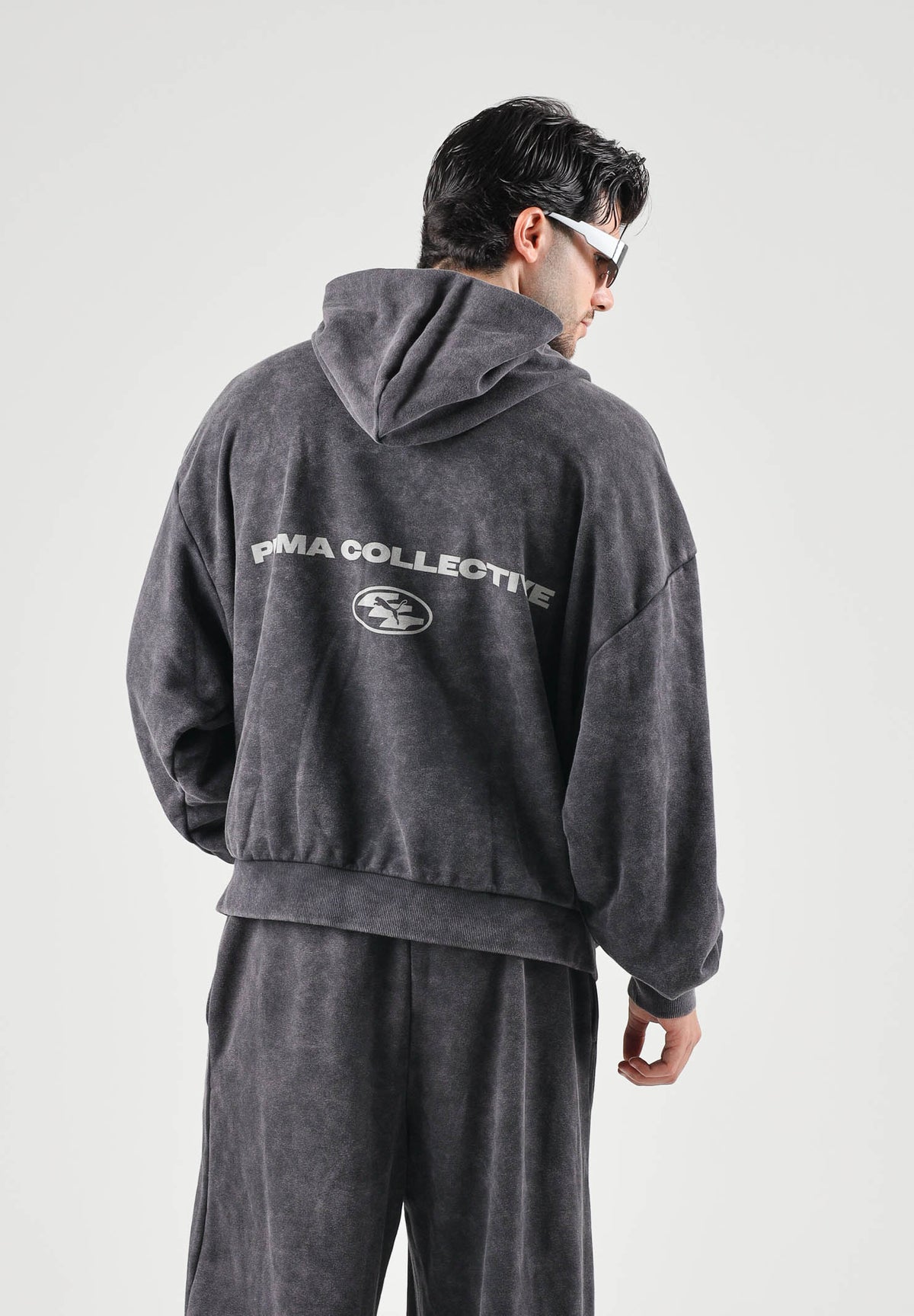 PUMA Felpa con cappuccio DARE TO WASHED nera per uomo e donna con trattamento di lavaggio vintage 638738 01 PUMA 