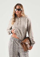 PUMA Felpa con cappuccio CLASSICS beige per donna con trama animalier pitonata 638748 81 PUMA 