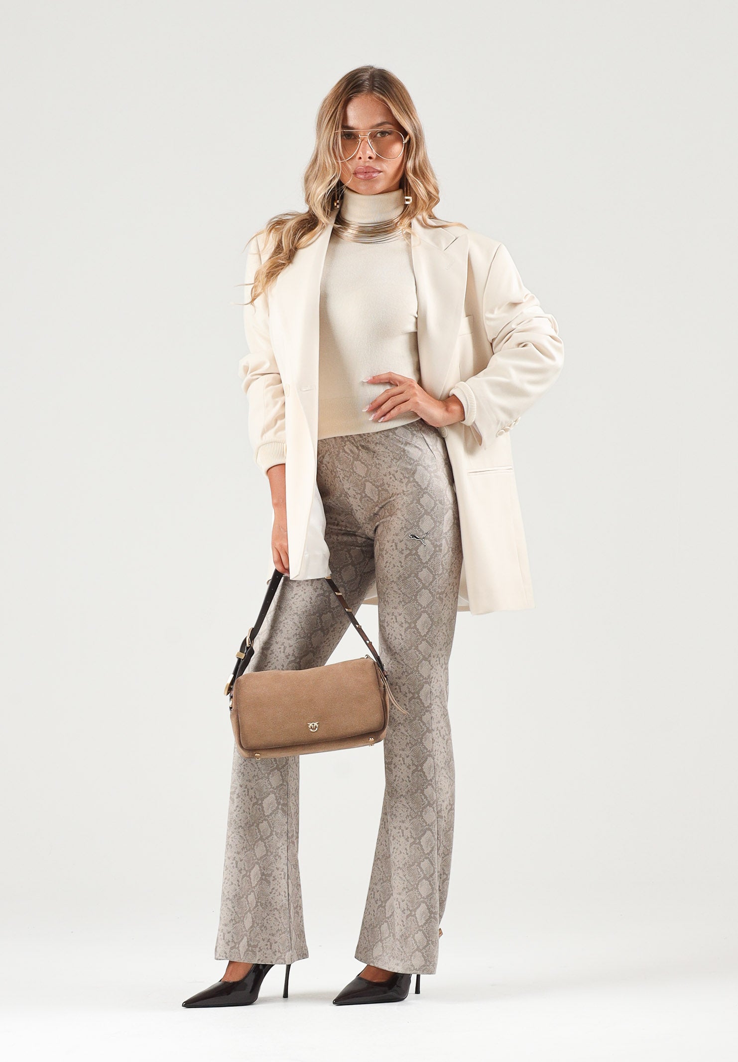 PUMA Leggings CLASSICS PYTHON  beige per donna con trama pitonata tono su tono 638750 81 PUMA 
