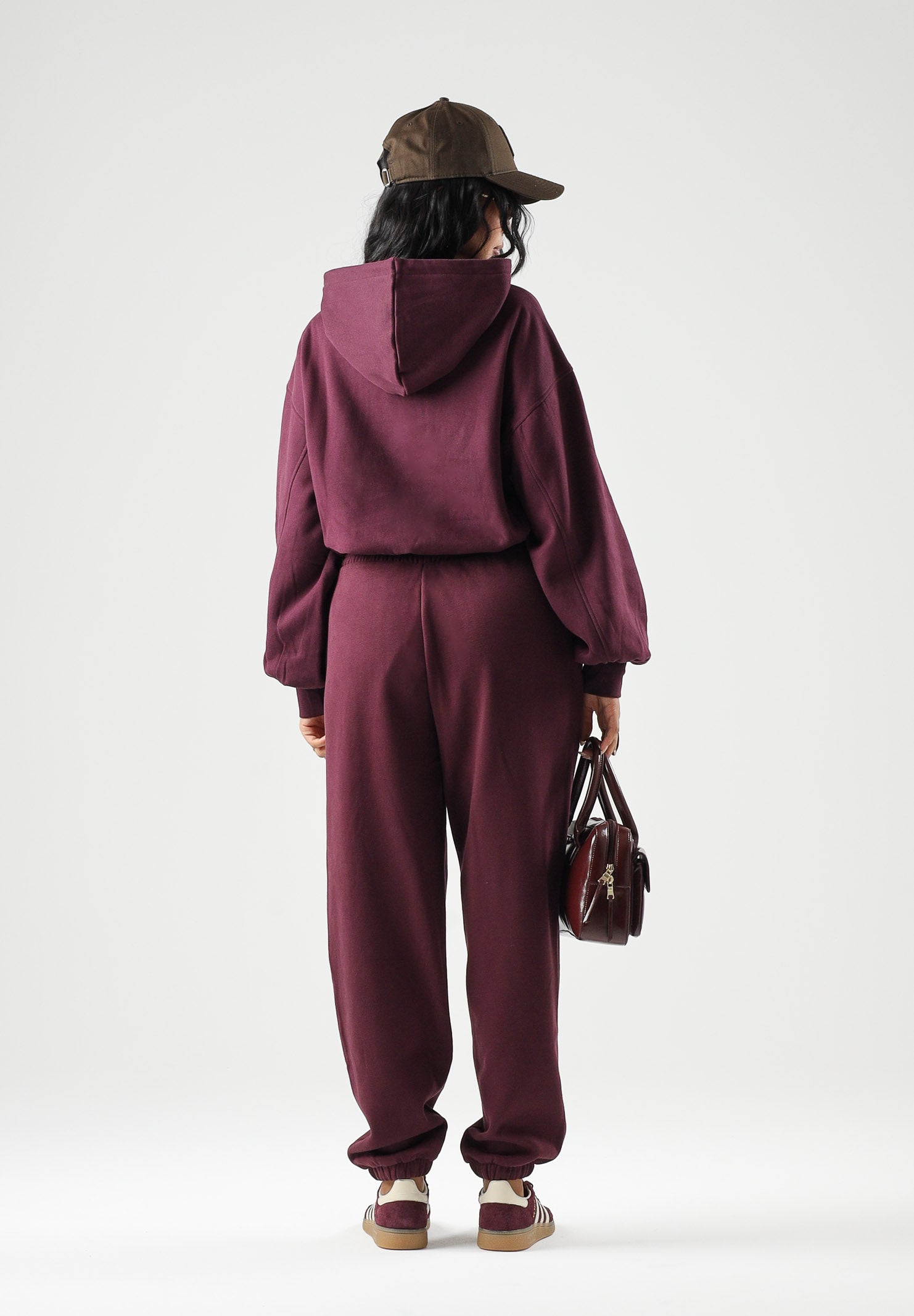 PUMA Pantaloni sportivi SWEATPANTS  bordeaux da donna con coulisse in vita e cucitura centrale 694032 24 PUMA 