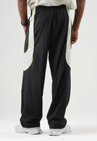 PUMA Pantaloni BORUSSIA DORTMUND PUMATECH-X neri per uomo con inserti laterali grigi a contrasto 786363 11 PUMA 
