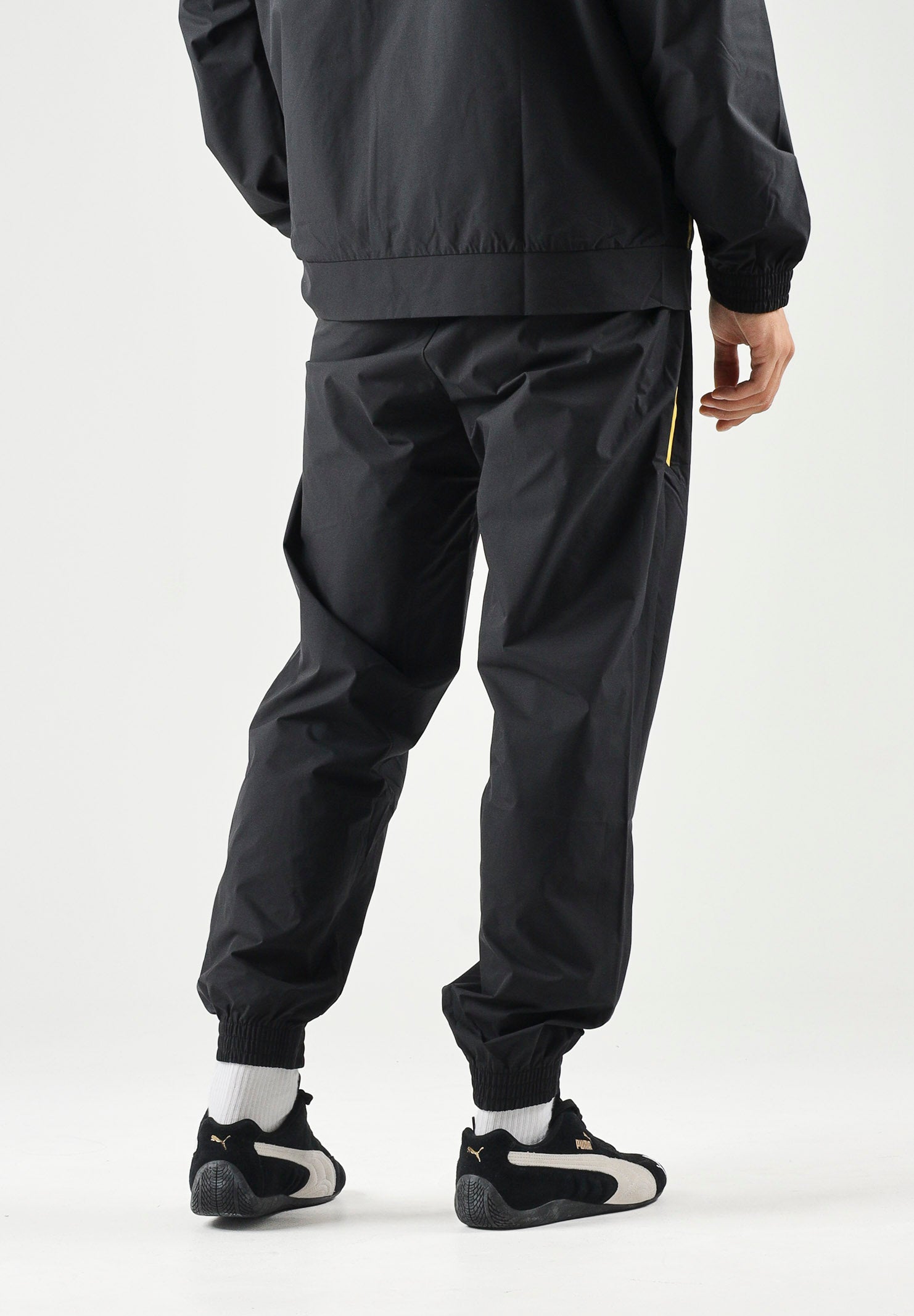 PUMA Pantaloni BORUSSIA DORTMUND nero da uomo con dettagli a contrasto 786510 07 PUMA 