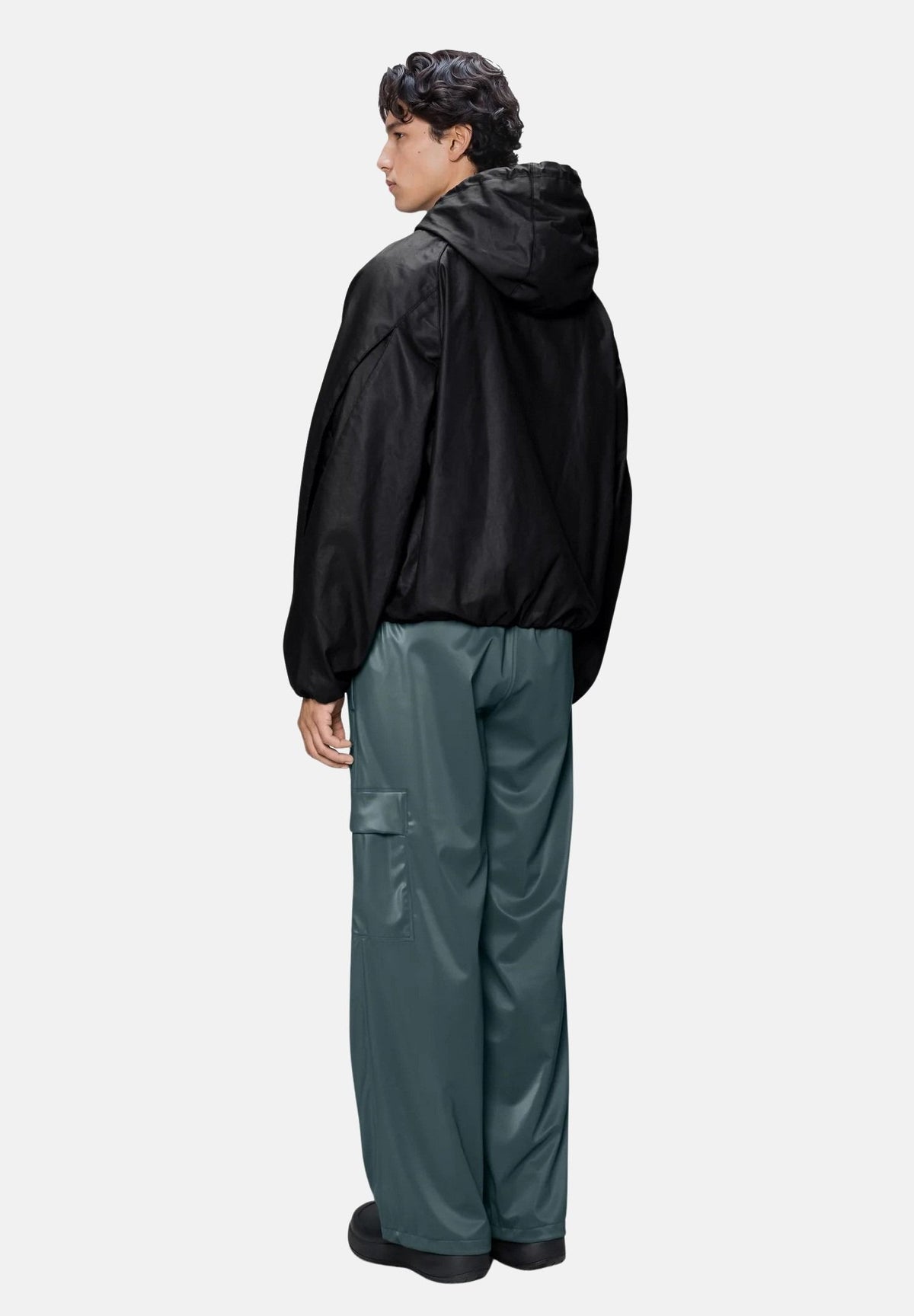 RAINS Giubbotto di pelle  HEAVY WOVEN JACKET nero per uomo e donna con cappuccio e maniche con pieghe strutturate RA19230 BL RAINS 