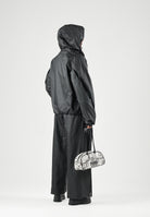 RAINS Giubbotto di pelle  HEAVY WOVEN JACKET nero per uomo e donna con cappuccio e maniche con pieghe strutturate RA19230 BL RAINS 
