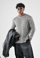 RAINS Maglioncino girocollo  SAPA KNIT CREW NECK bianca e nera per uomo e donna con lavorazione a coste RA31000 VI RAINS 