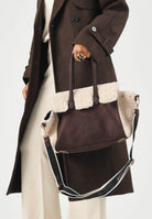 SECRET PON-PON Borsa a spalla  ELEANOR M Cocoa marrone cacao da donna in suede ELEANOR-M CO SECRET PON PON 