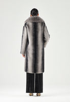 SIMONA CORSELLINI CAPPOTTO LUNGO IN PELLICCIA SINTETICA CON COLLO SCIALLATO Asfalto, grigio, donna. A26CPCPV0401 V0797 SIMONA CORSELLINI 