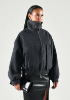 SIMONA CORSELLINI Bomber-montone asfalto melange-grigio da donna con colletto a camicia e chiusura zip. A26CPGBY0101 V0792 SIMONA CORSELLINI 