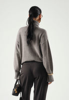 SIMONA CORSELLINI Maglia con collo alto visone-fango da donna A26CPMGG0601 V0811 SIMONA CORSELLINI 