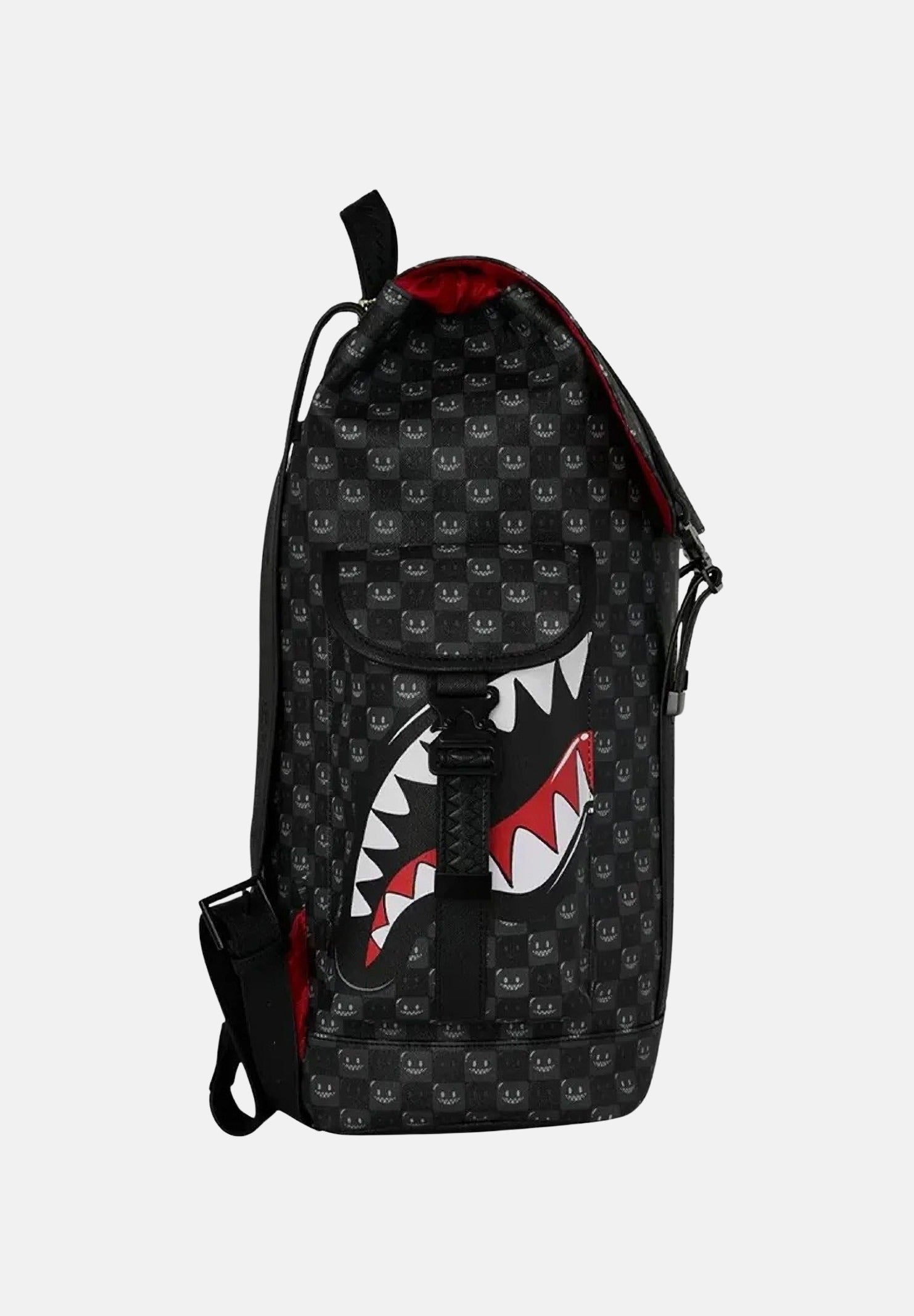 SPRAYGROUND Zainio SHARK CARGO nero per uomo, donna e bambino con tasche laterali cargo e fantasia scacchiera. 910B9311NSZ . SPRAYGROUND 