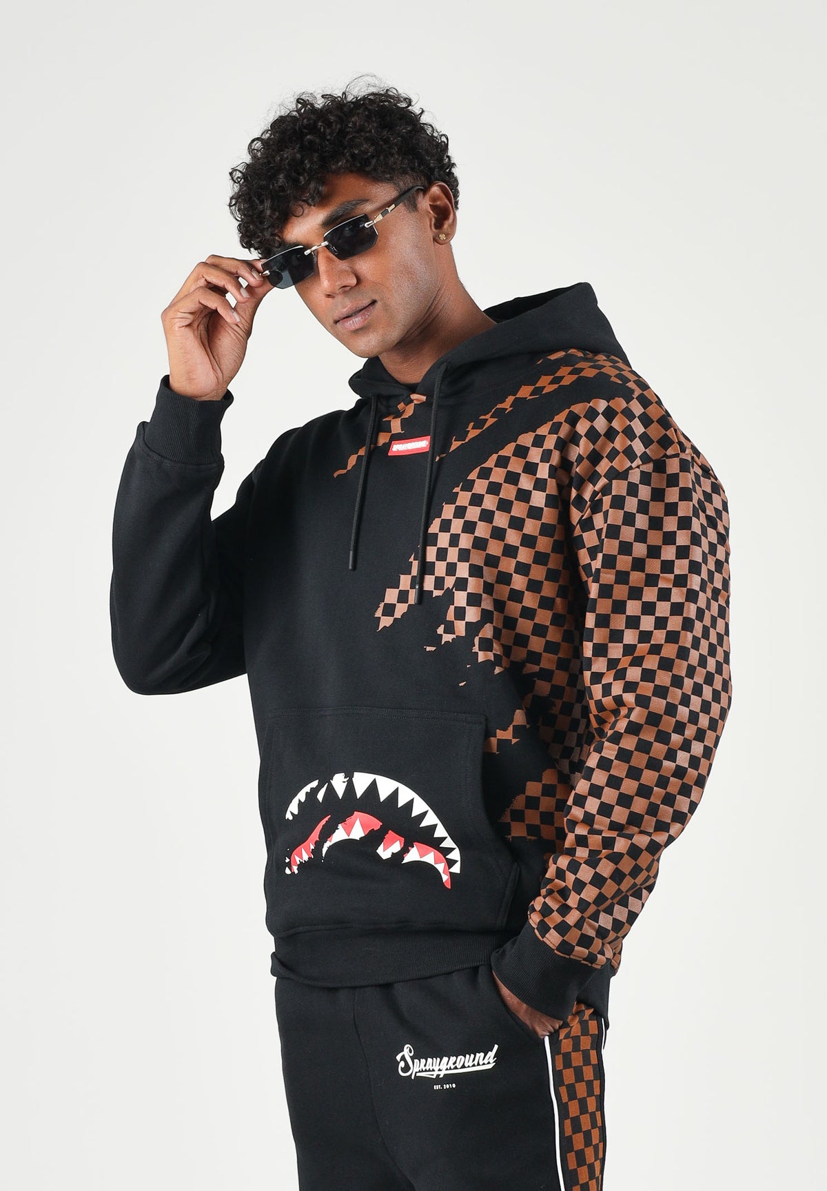 SPRAYGROUND Felpa con cappuccio HOODIE CLAW TEAR CHECK nero e marrone per uomo e donna SP951G . SPRAYGROUND 