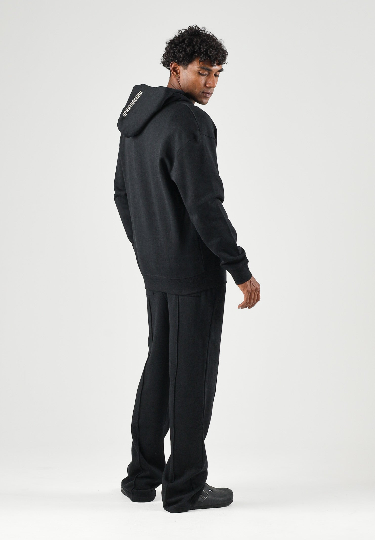 SPRAYGROUND Felpa con cappuccio nero per uomo e donna con minimalista dettaglio grafico sul petto. SP965BLK . SPRAYGROUND 