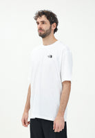 THE NORTH FACE T-shirt a manica corta Simple Dome bianca da uomo NF0A87NRFN41 . THE NORTH FACE 