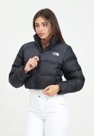 THE NORTH FACE Piumino Cropped Saikuru nero da donna NF0A89JCKT01 . THE NORTH FACE 