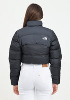 THE NORTH FACE Piumino Cropped Saikuru nero da donna NF0A89JCKT01 . THE NORTH FACE 