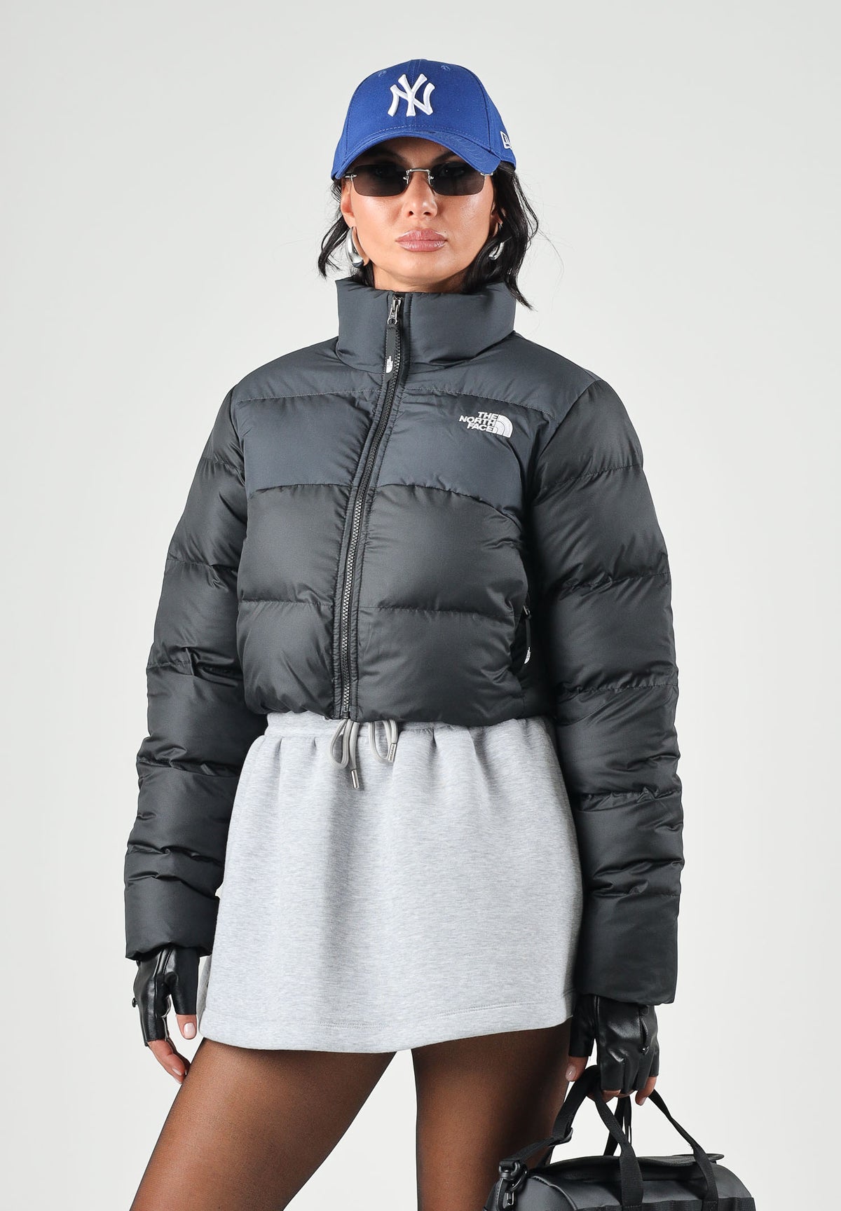 THE NORTH FACE Piumino Cropped Saikuru nero da donna NF0A89JCKT01 . THE NORTH FACE 