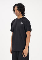 THE NORTH FACE T-shirt a manica corta Evolution NSE Box Regular nera da uomo NF0A8B6KKY41 . THE NORTH FACE 