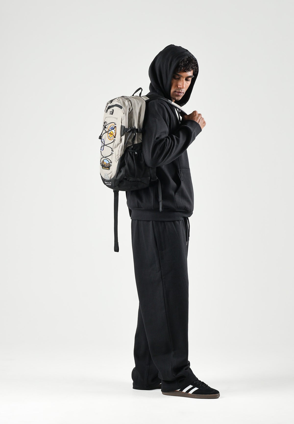 THE NORTH FACE Felpa con cappuccio EVOLUTION SIMPLE DOME REGULAR HOODIE nera per uomo NF0A8CWMJK31 . THE NORTH FACE 
