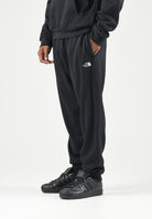 THE NORTH FACE Pantaloni EVOLUTION SIMPLE DOME neri da uomo con mini logo NF0A8CWYJK31 . THE NORTH FACE 