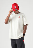 THE NORTH FACE T-shirt manica corta FINE TEE bianco sporco da uomo con scollo a girocollo e piccolo logo sul petto. NF0A8EG5QLI1 . THE NORTH FACE 