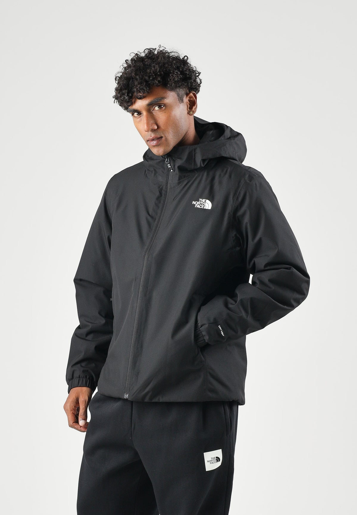 THE NORTH FACE Giacca a vento ANTORA JACKET nera da uomo con cappuccio e chiusura a zip intera. NF0A8G0TJK31 . THE NORTH FACE 
