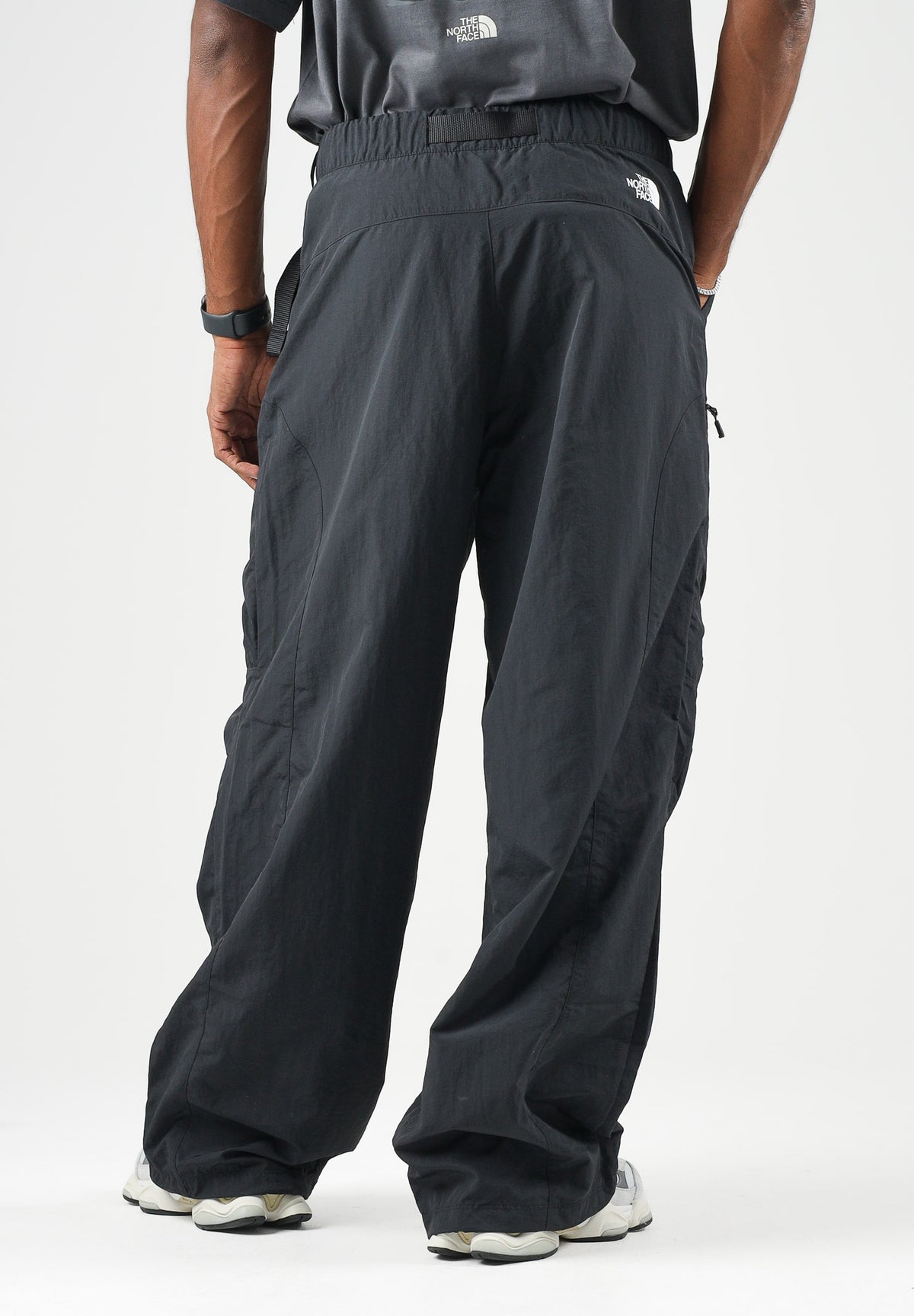 THE NORTH FACE Pantaloni Unisex NSE BELTED PANTS in Nylon Nero<BR/> NF0A8G95JK31 . THE NORTH FACE 