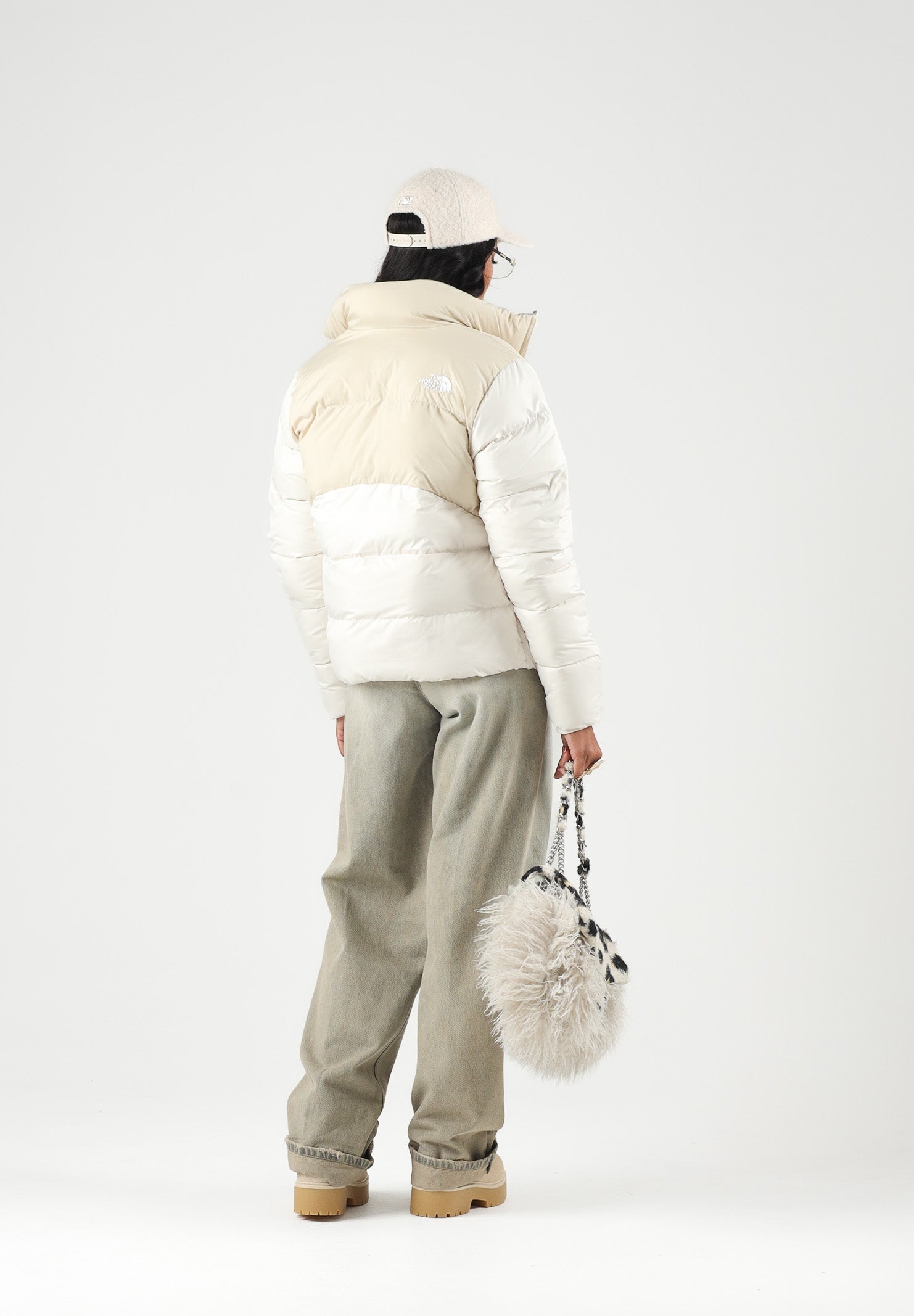 THE NORTH FACE Piumino SAIKURU panna e beige da donna NF0A8GCBJN51 . THE NORTH FACE 