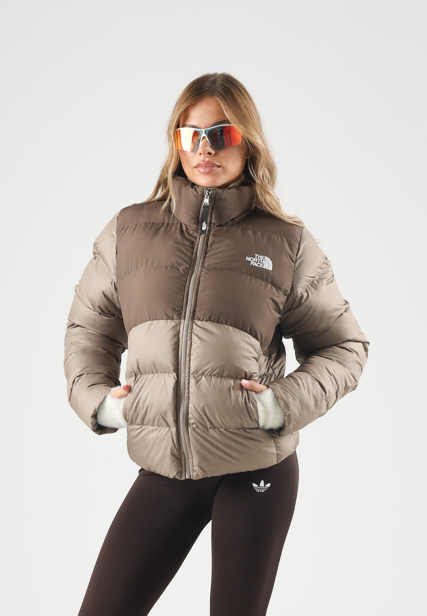 THE NORTH FACE Piumino SAIKURU marrone taupe da donna NF0A8GCBT061 . THE NORTH FACE 