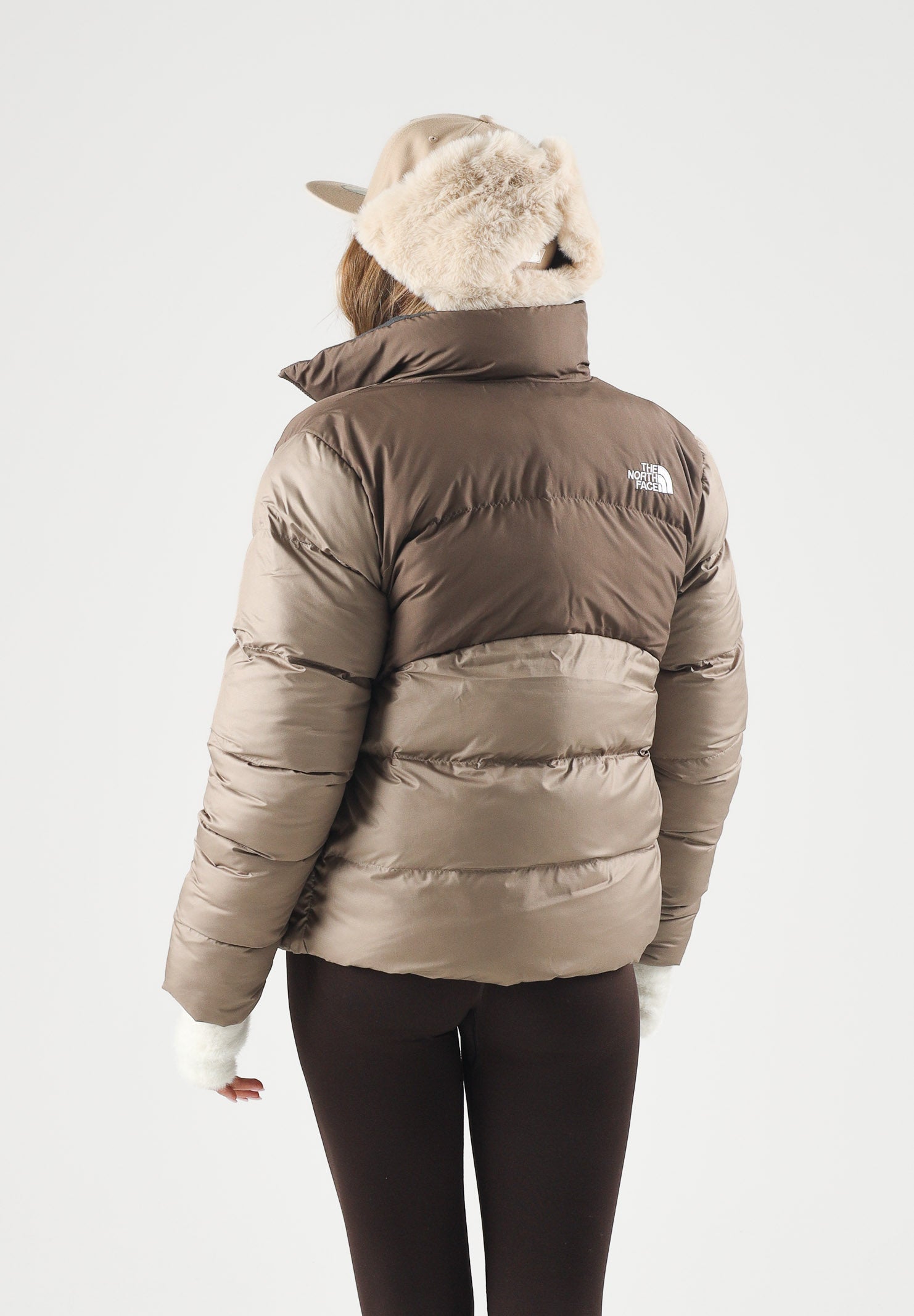 THE NORTH FACE Piumino SAIKURU marrone taupe da donna NF0A8GCBT061 . THE NORTH FACE 