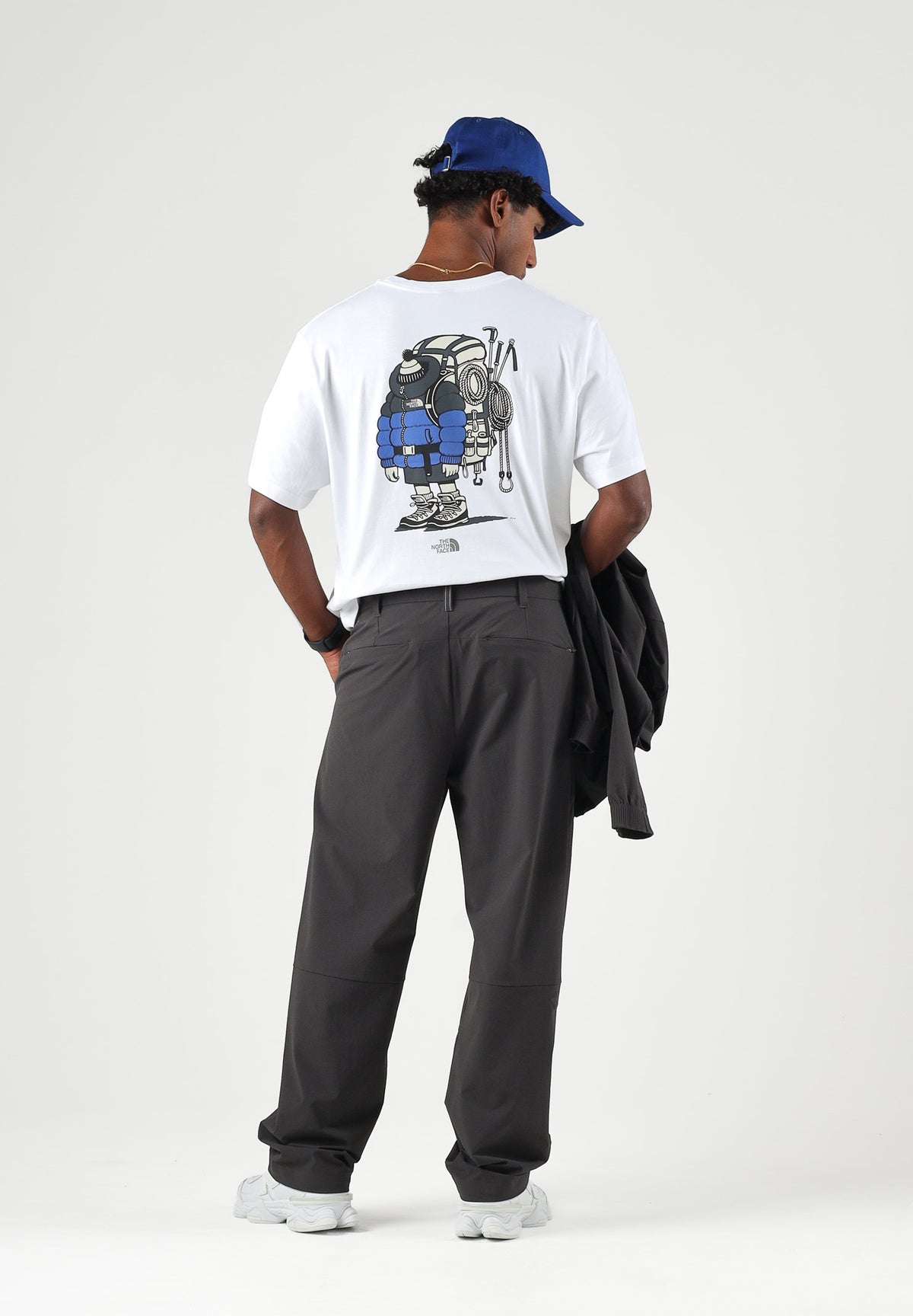 THE NORTH FACE T-shirt manica corta SIMPLE DOME bianca per uomo e donna con logo stampato sul petto e sul retro. NF0A8JB4FN41 . THE NORTH FACE 