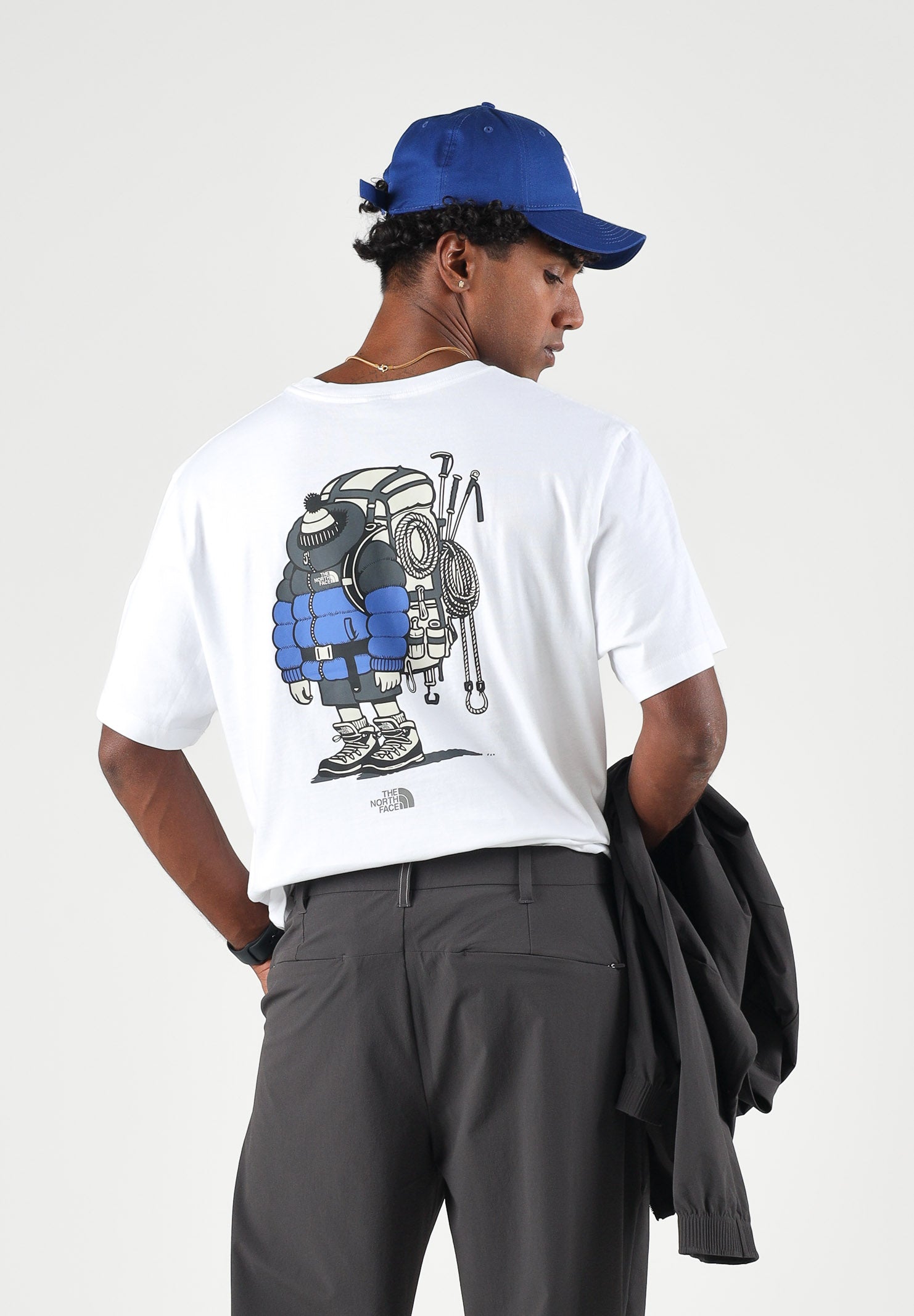 THE NORTH FACE T-shirt manica corta SIMPLE DOME bianca per uomo e donna con logo stampato sul petto e sul retro. NF0A8JB4FN41 . THE NORTH FACE 