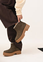 TIMBERLAND Stivaletti foderati con Plateau Stone Street marroni da donna TB0A283GW011 . TIMBERLAND 