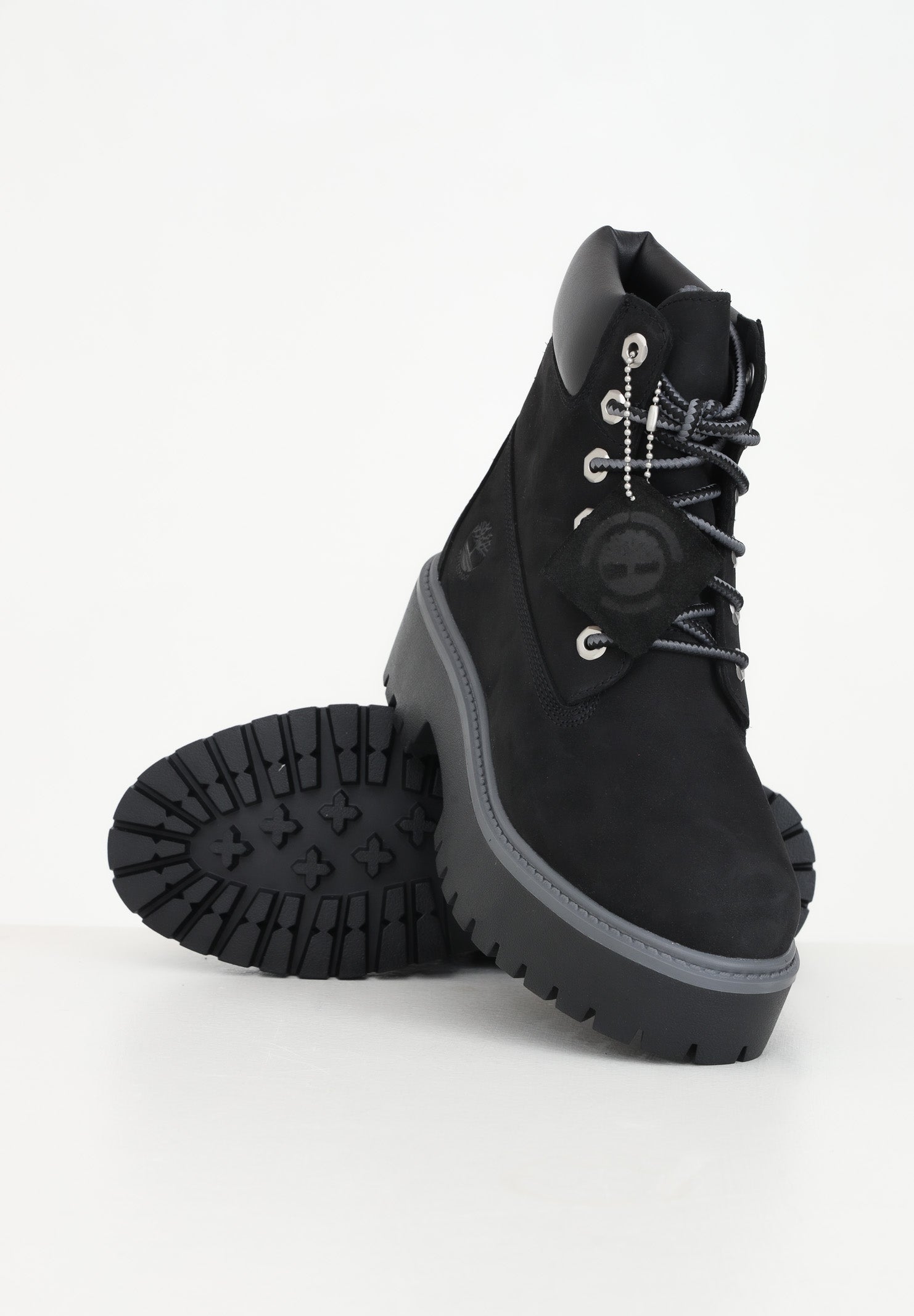 TIMBERLAND Anfibi Stone Street 6-Inch neri da donna TB1A5RH50151 . TIMBERLAND 