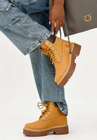 TIMBERLAND Anfibi STONE Street 6-Inch gialli da donna TB1A5RJD2311 . TIMBERLAND 
