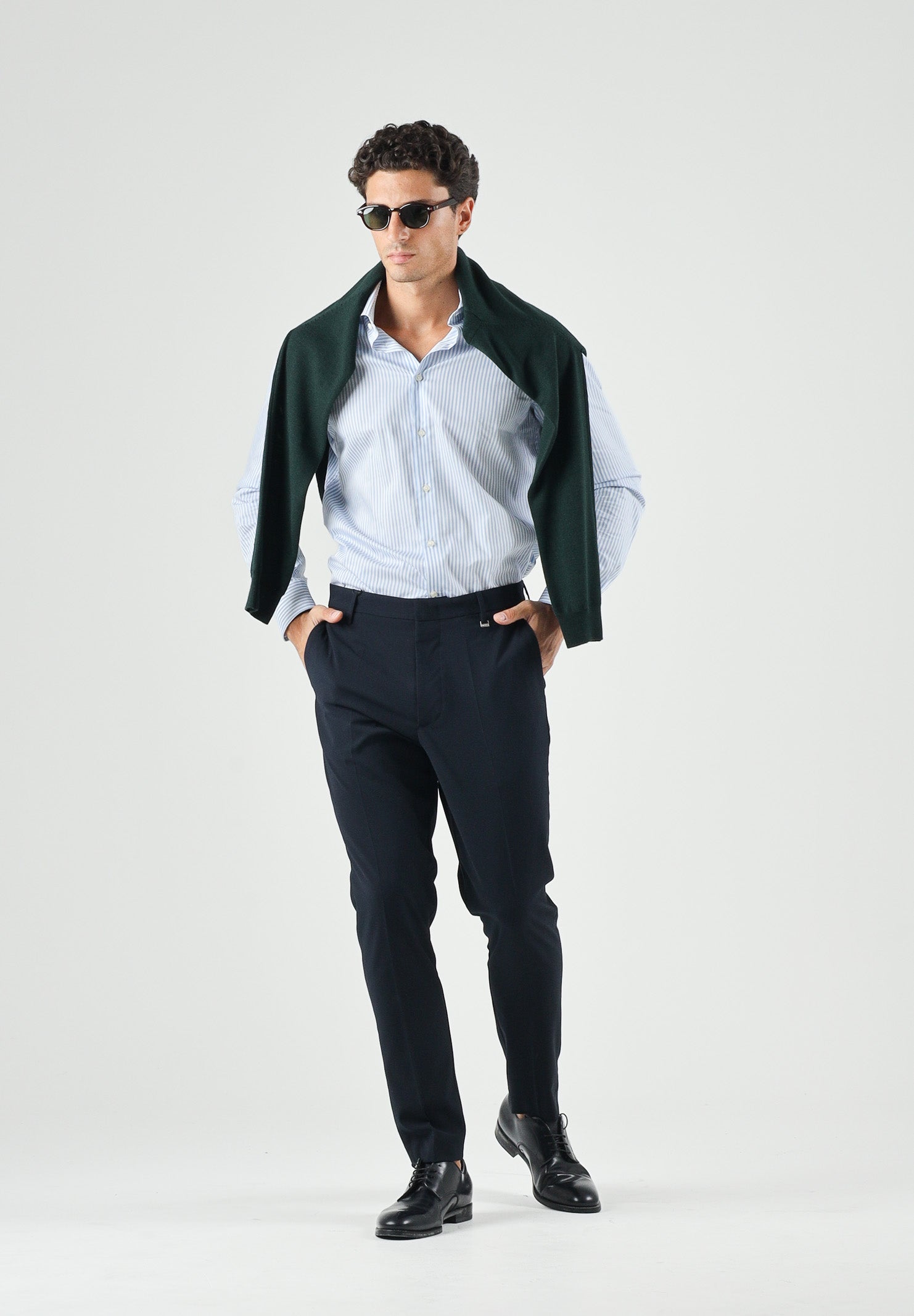 TOMMY HILFIGER Camicia SMART STRIPE cloudy-white, celeste ciaro da uomo con fantasia a righe verticali<BR/> MW0MW42722 C14 TOMMY HILFIGER 