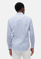 TOMMY HILFIGER Camicia STRIPE SHIRT, regal blue, azzurro e bianco da uomo e donna con motivo a righe verticali sottili.<BR/> MW0MW43746 C7F TOMMY HILFIGER 