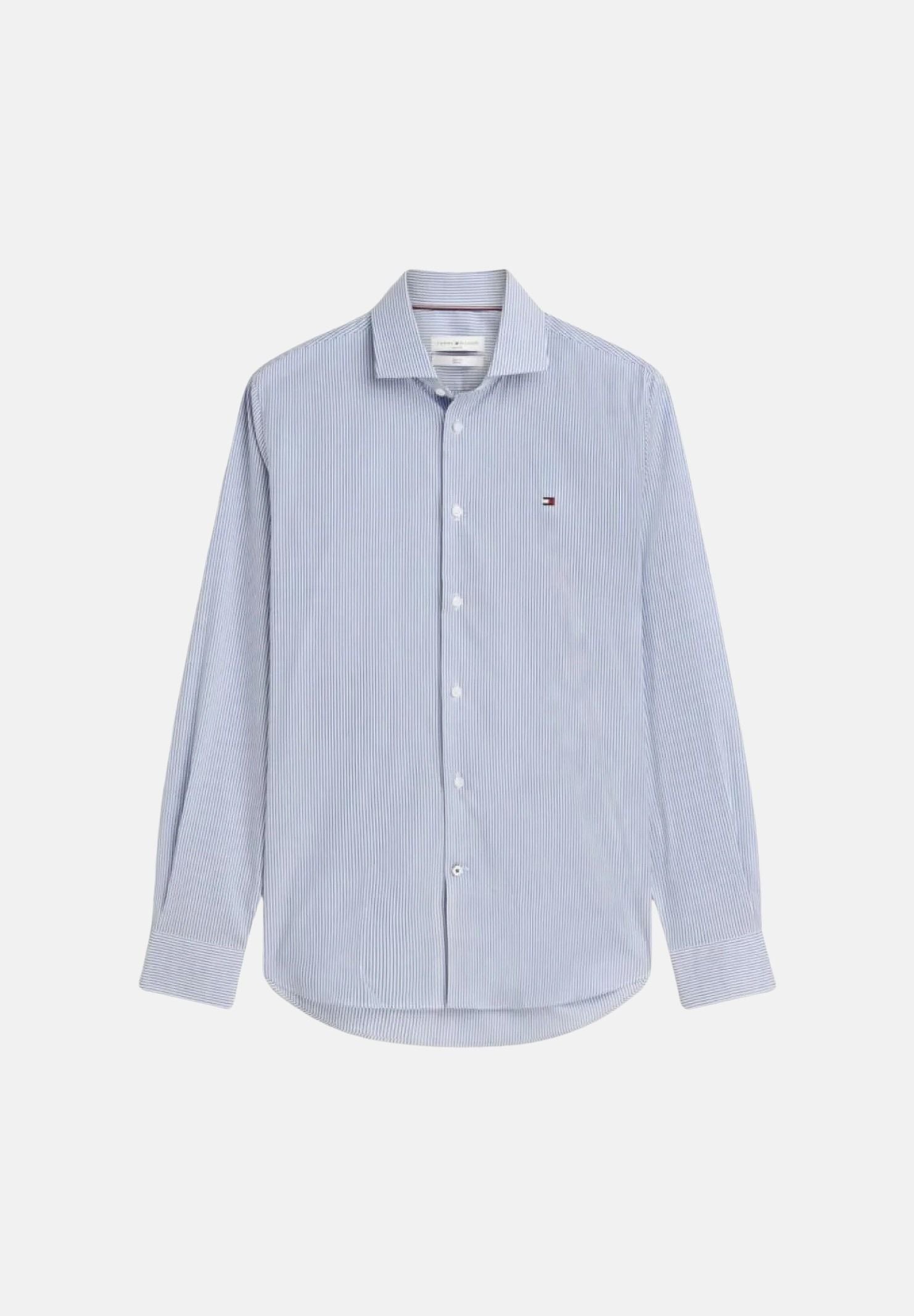 TOMMY HILFIGER Camicia STRIPE SHIRT, regal blue, azzurro e bianco da uomo e donna con motivo a righe verticali sottili.<BR/> MW0MW43746 C7F TOMMY HILFIGER 