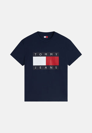 TOMMY JEANS T-shirt FLAG BADGE blu da uomo con logo centrale <BR/> DM0DM22645 C1G TOMMY JEANS 