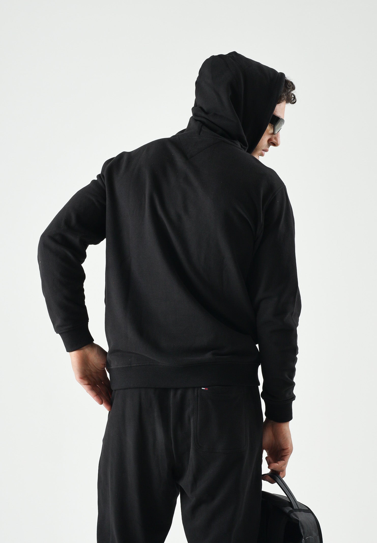 TOMMY JEANS Felpa TERRY DRAWSTRING con cappuccio nero da uomo<BR/> DM0DM22680 BDS TOMMY JEANS 