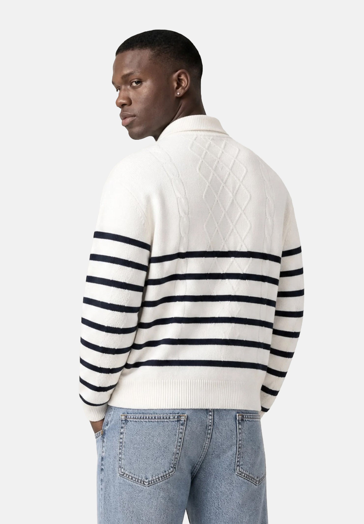TOMMY JEANS Cardigan CABLE KNIT ancient white bianco da uomo con lavorazione a trecce e motivo a righe orizzontali. DM0DM23210 YBH TOMMY JEANS 