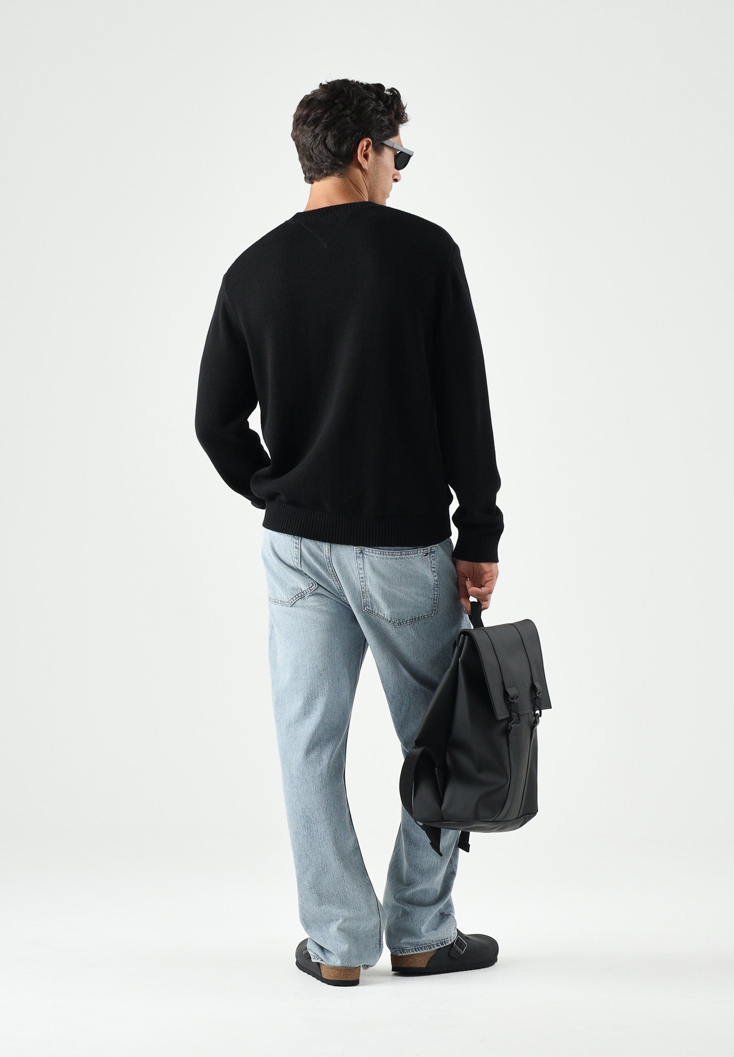 TOMMY JEANS Maglione FLAG LOGO CREWNECK nero da uomo<BR/> DM0DM23413 BDS TOMMY JEANS 