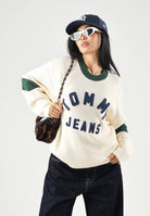 TOMMY JEANS Maglione REG NEW CLASSICS crema e verde per uomo e donna DM0DM23567 AEF TOMMY JEANS 