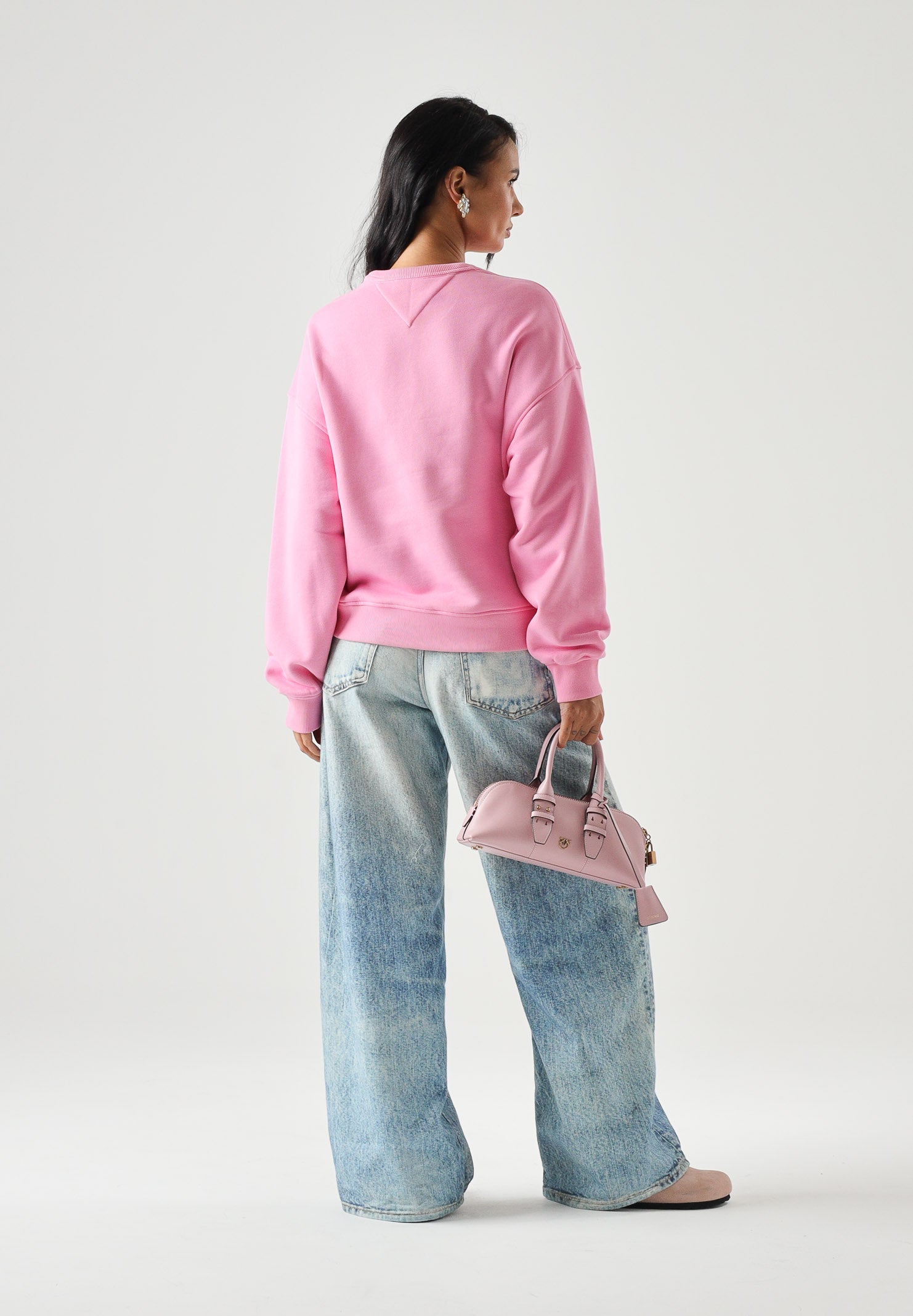 TOMMY JEANS Felpa squadrata con distintivo Tommy Pink Daisy rosa, donna. DW0DW17325 TOU TOMMY JEANS 