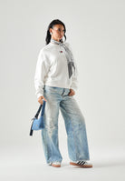 TOMMY JEANS Felpa girocollo BADGE BOXY ecru bianco da donna DW0DW17325 YBL TOMMY JEANS 