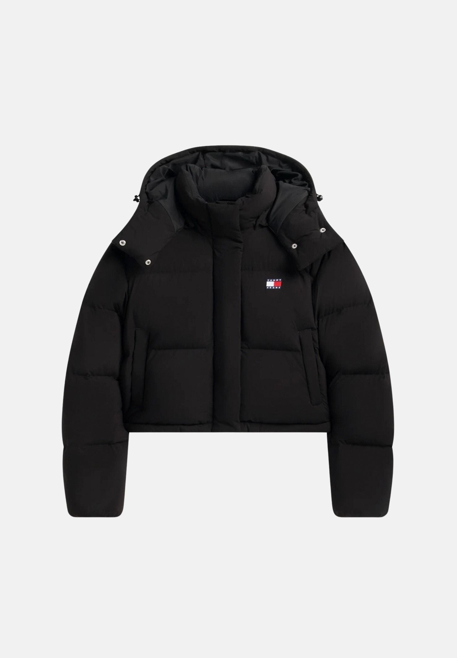 TOMMY JEANS Piumino ALASKA PUFFER JACKET Black nero da donna, con imbottitura in piumino naturale, cappuccio, trapuntatura e logo sul petto. DW0DW18609 BDS TOMMY JEANS 