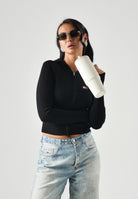 TOMMY JEANS cardigan Ribbed Zip-Thru Slim Cardigan nero da donna. DW0DW20974 BDS TOMMY JEANS 