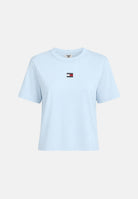 TOMMY JEANS t-shirt Tommy Badge Boxy Crew Neck T-Shirt celeste azzurro da  donna. DW0DW22202 C1R TOMMY JEANS 