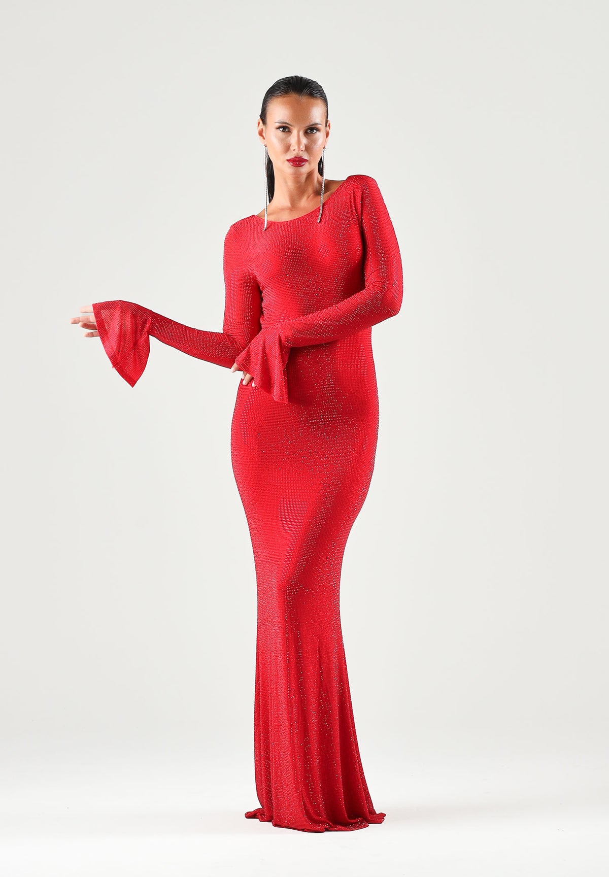 TWENTY FOURHAITCH Abiti lungo rosso da donna con maniche lunghe svasate e tessuto fluido A0016ROS62A . TWENTY FOURHAITCH 