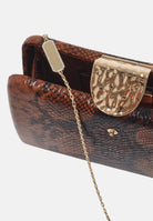  BAG069  62A . TWENTY FOURHAITCH 