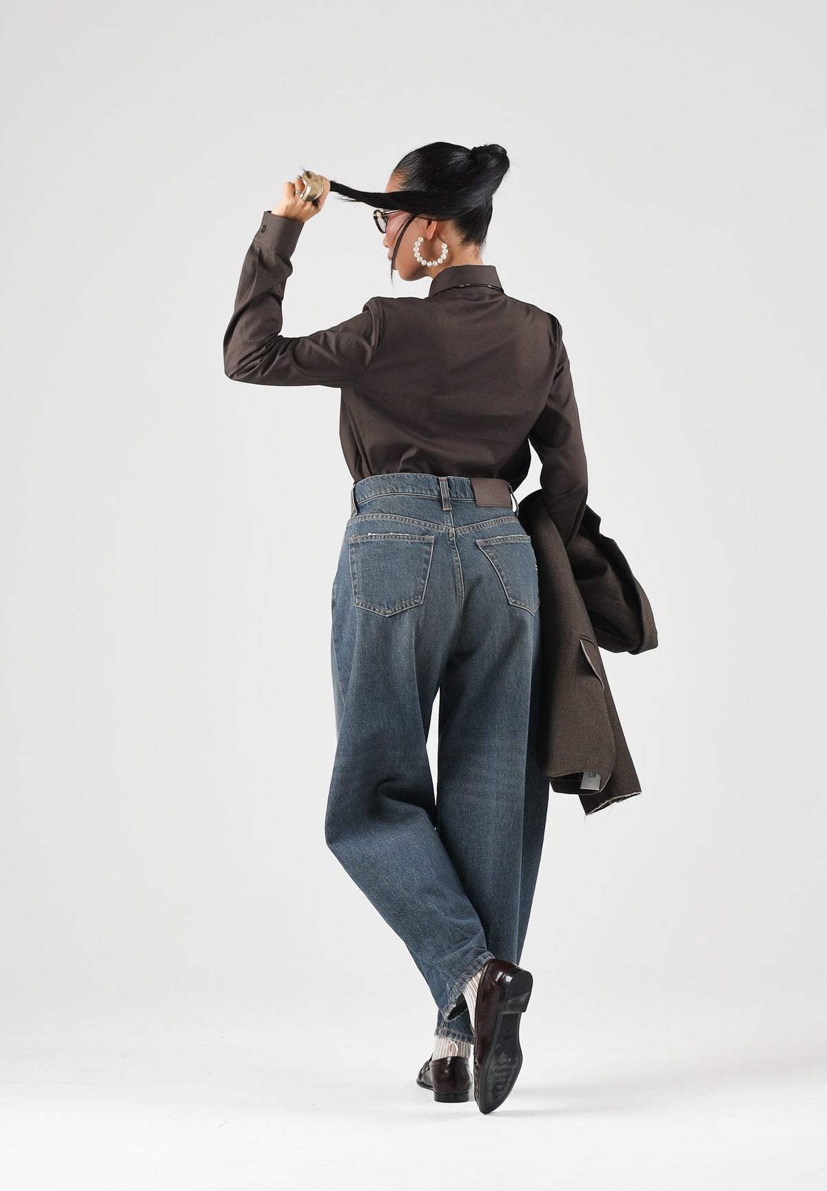 VICOLO Jeans LAILA  blu per donna con lavaggio denim e risvolto al fondo. DAC5008 ADEBL VICOLO 